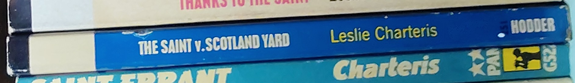 Leslie Charteris  THE SAINT v. SCOTLAND YARD spine of book image