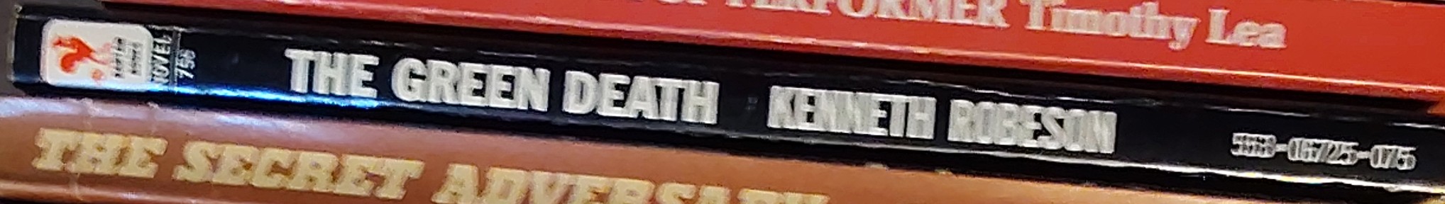 Kenneth Robeson  DOC SAVAGE: THE GREEN DEATH spine of book image