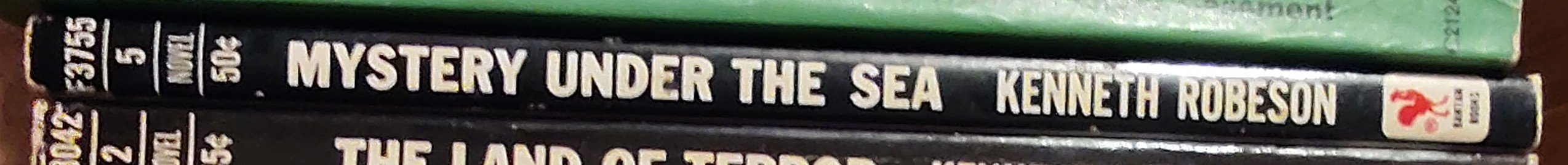 Kenneth Robeson  DOC SAVAGE: MYSTERY UNDER THE SEA spine of book image