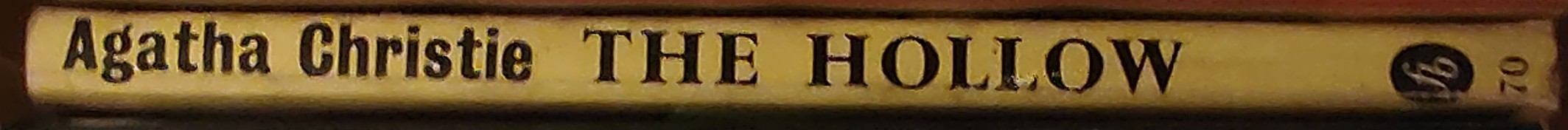 Agatha Christie  THE HOLLOW spine of book image