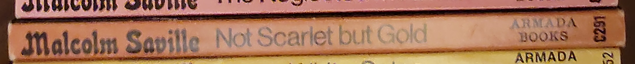 Malcolm Saville  NOT SCARLET BUT GOLD spine of book image